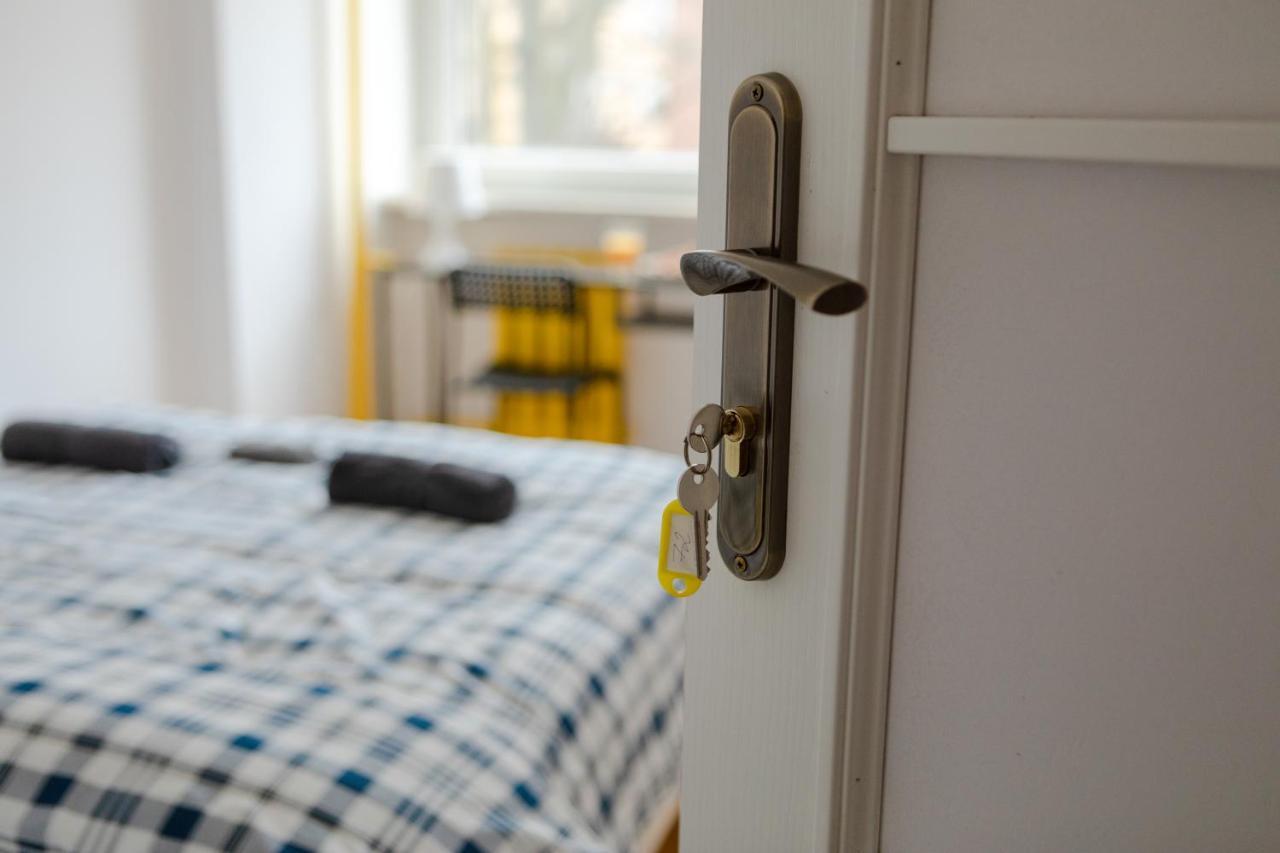 Wow Rooms Warszawa Rum bild